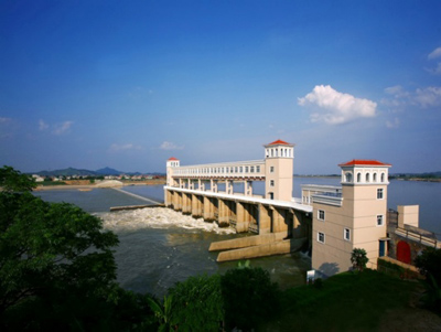 ����ʡ�Ӹ�ƽԭ����